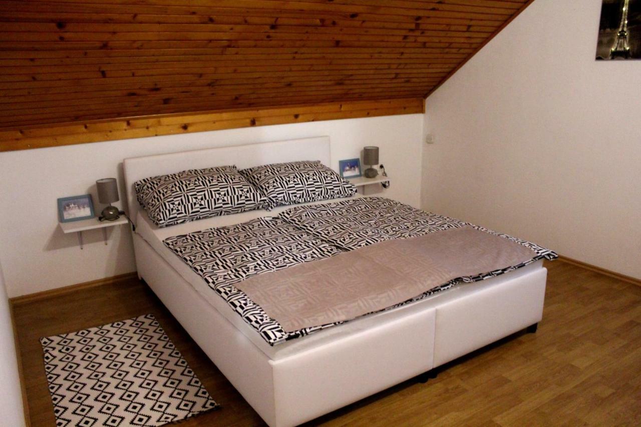 Apartman Ivana Varazdin Exterior photo
